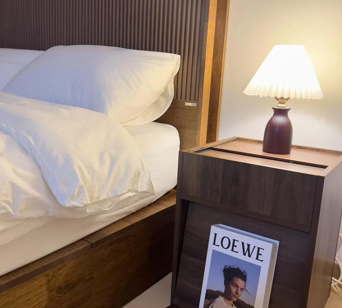 Humming Stay, Incheon Airport 10 Min, Unseo Stn, Projector Apartment
